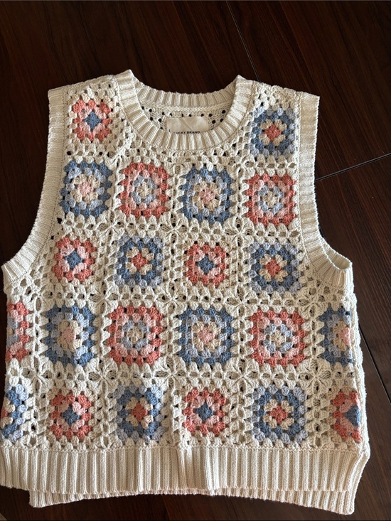 Lucky Brand Sweaters - Lucky Brand Cream Crochet Granny-Square Pullover Vest